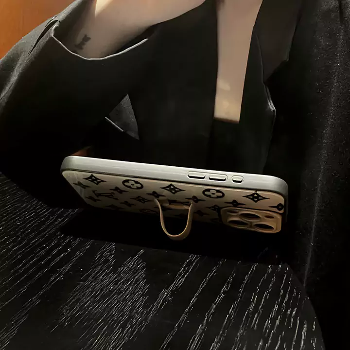 ハイブランド スマホケース iphone17pro ルイビトン 
