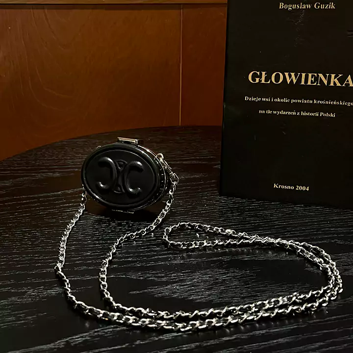 ブランド カバー アイホン17