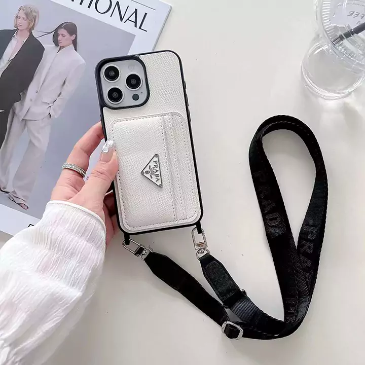 prada iphone17 