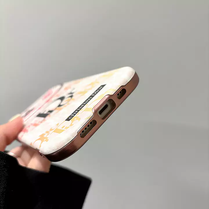 ブランド カバー iphone17プロ dior 