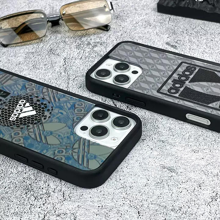 adidas アディダス アイフォーン 15 pro max 