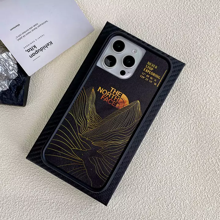 ブランド ケース iphone17pro 