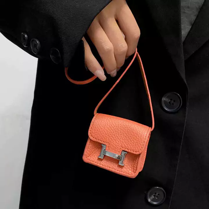 アイフォンiphone17 hermes ケース