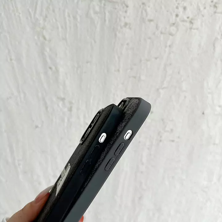 ブランド ケース アイホン17pro 