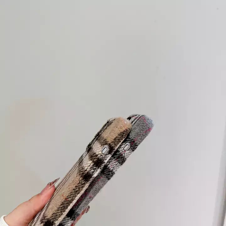 ブランド 携帯ケース iphone17plus バーバリー風 