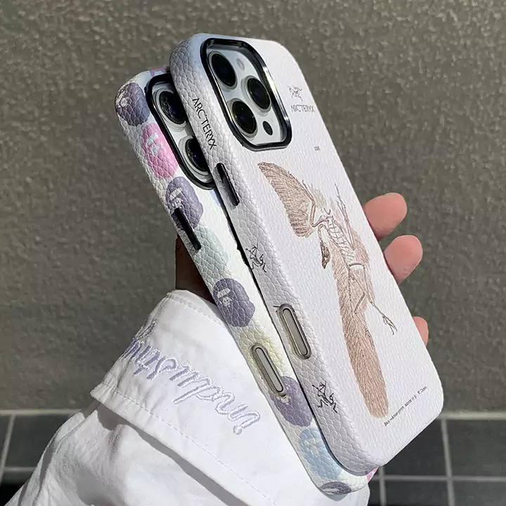 ハイブランド bape アイフォン16 Pro スマホケース 