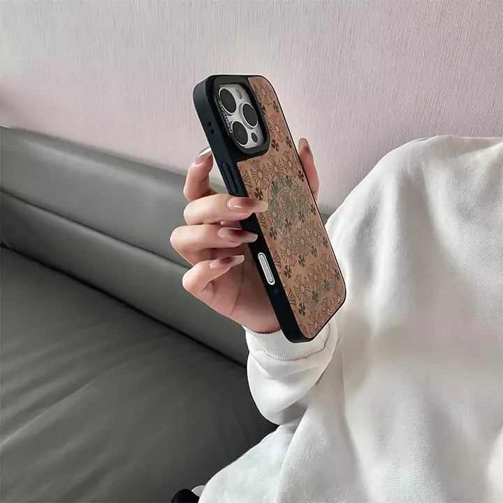 ブランド スマホケース iphone13 