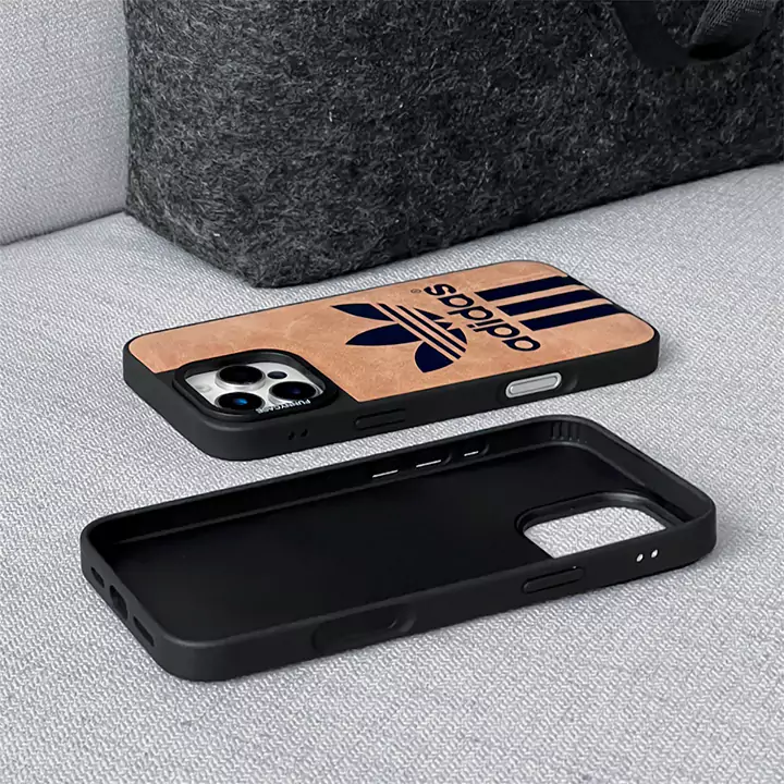 ブランド カバー iphone17 adidas風 