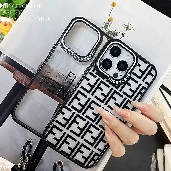 アイフォーン17pro fendi フェンディ ケース 