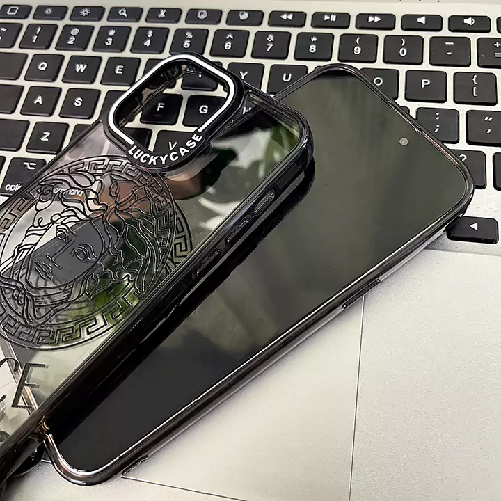 versace ヴェルサーチ ケース アイフォン17plus 