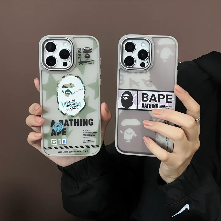 アイフォン17 ア・ベイシング・エイプ bape ケース 