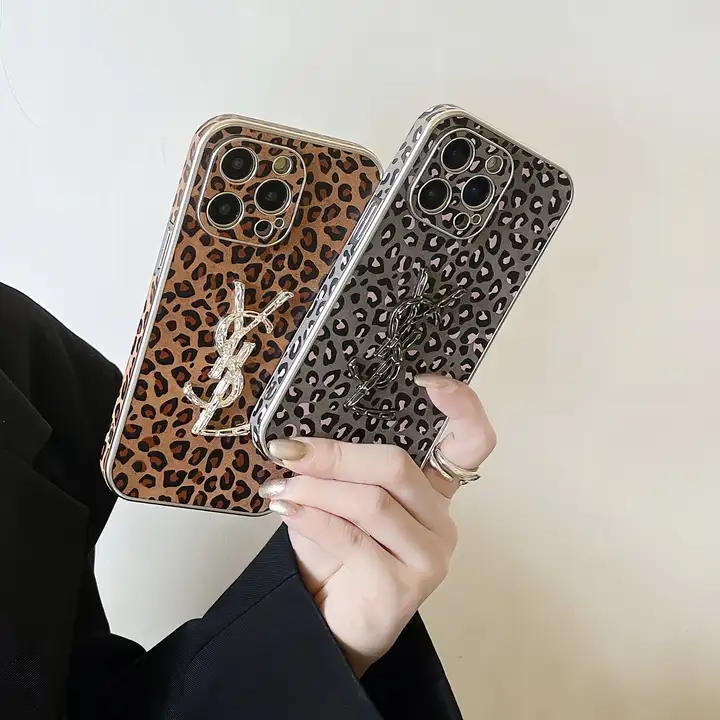 ブランド カバー アイホン17プラス 