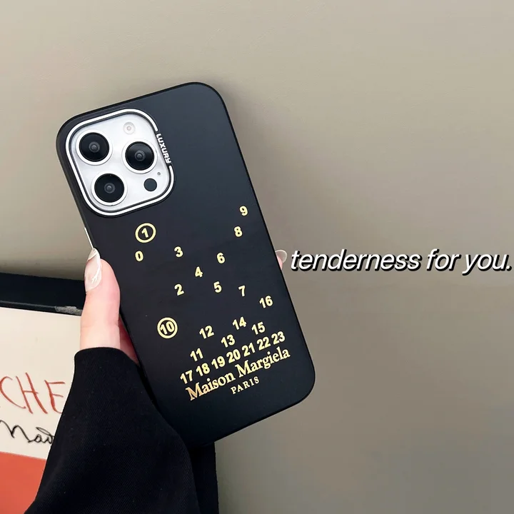 メゾン マルジェラ maison margiela iphone16 Pro スマホケース 