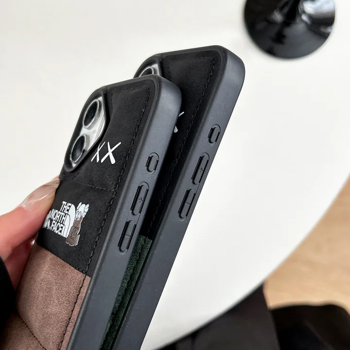 ブランド 携帯ケース アイフォン17プロ max カウズ kaws 