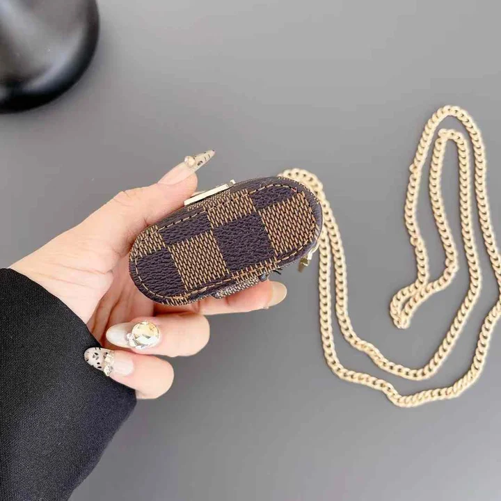 lv風 iphone17 収納ケース 