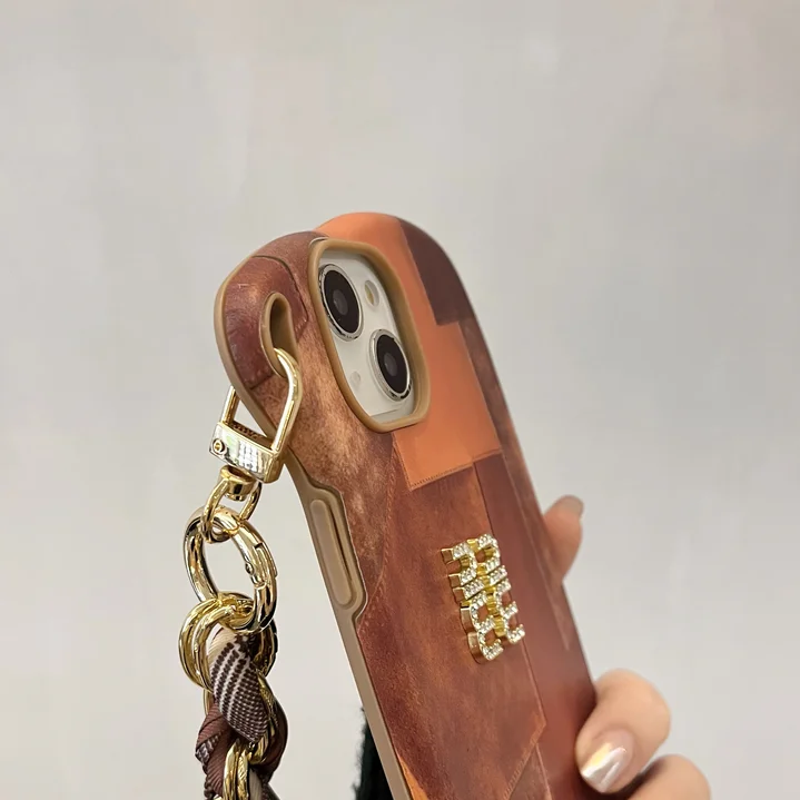 ブランド スマホケース アイフォン17 ミュウミュウ miumiu 