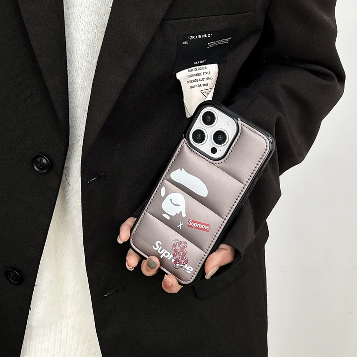 エイプ aape アイホン17pro カバー 