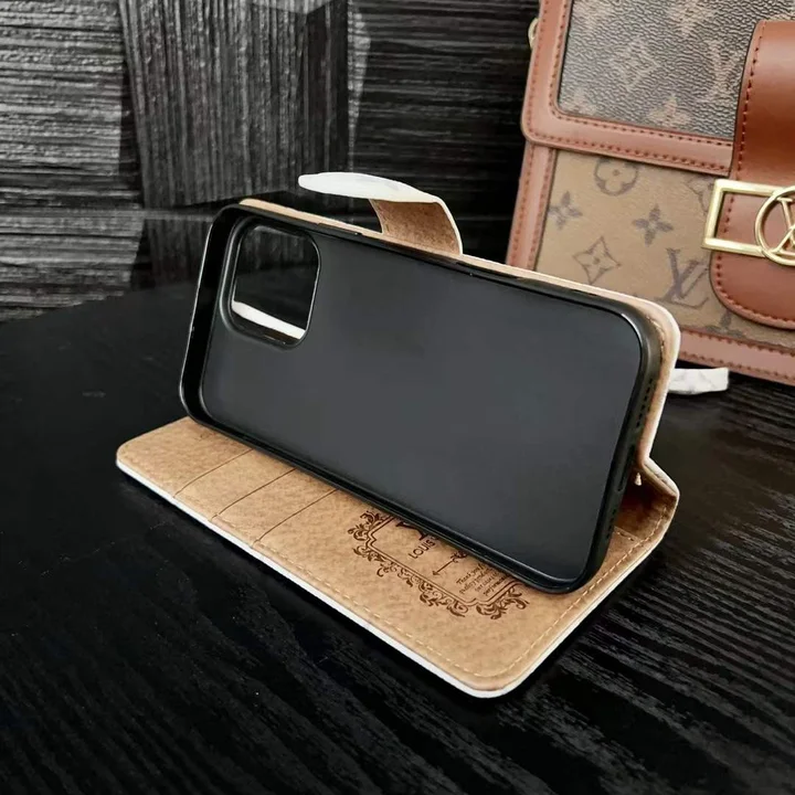 グッチ gucci アイフォーン17plus 携帯ケース 