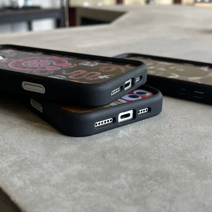 ブランド スマホケース アイフォーン17プラス 