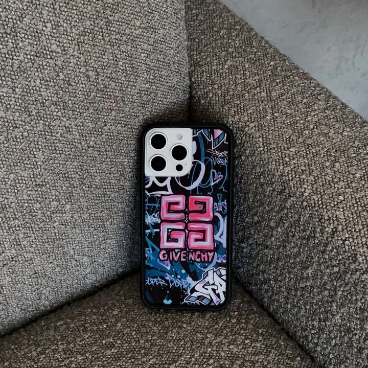 givenchy アイフォン17 スマホケース 