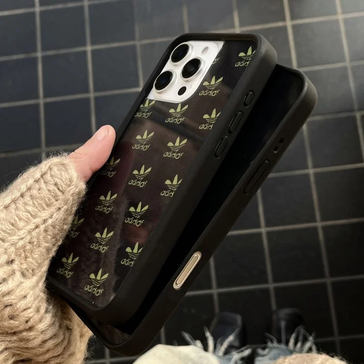 アディダス風 スマホケース アイホン 14プラス 