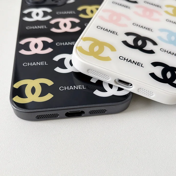 ハイブランド シャネル風 アイフォーン17pro スマホケース 