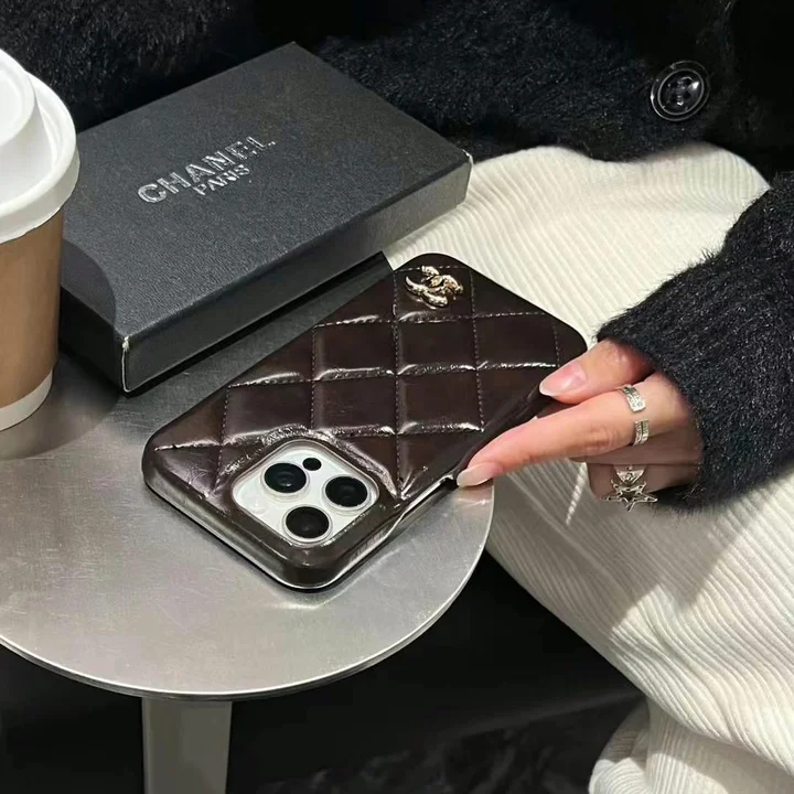 ブランド 携帯ケース iphone17 シャネル 