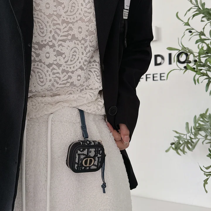 ハイブランド カバー アイフォン17 dior ディオール 