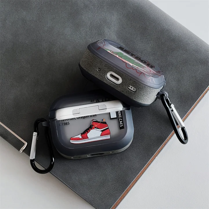 ブランド アディダス風 アイフォン17プロ max 収納ケース 