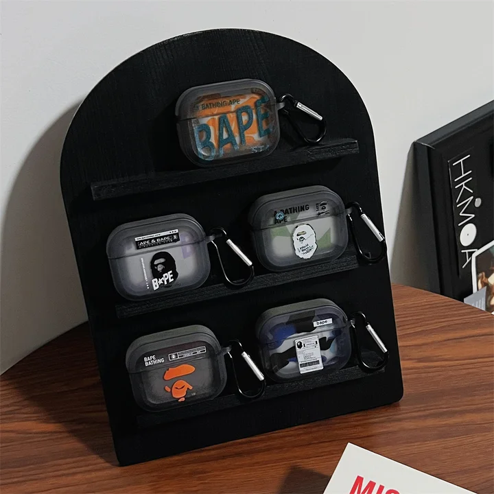 アイフォーンiphone17promax カバー bape風