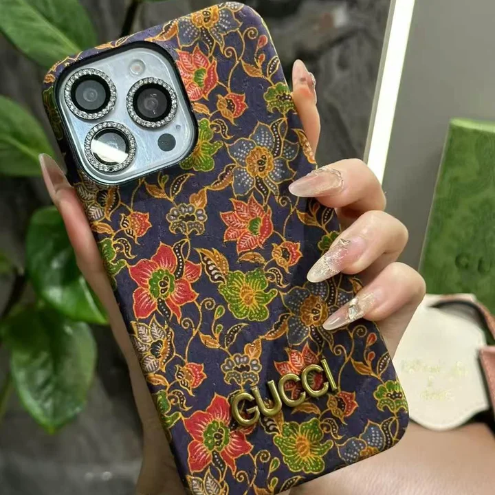 グッチ gucci ケース アイフォン16e 