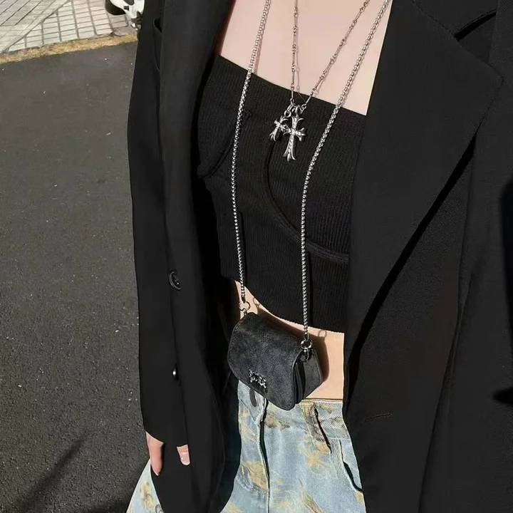 ハイブランド カバー iphone17plus ミュウミュウ 