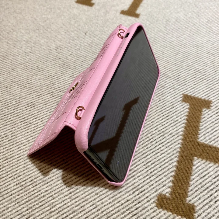 ブランド カバー アイフォン17 バーバリー風 