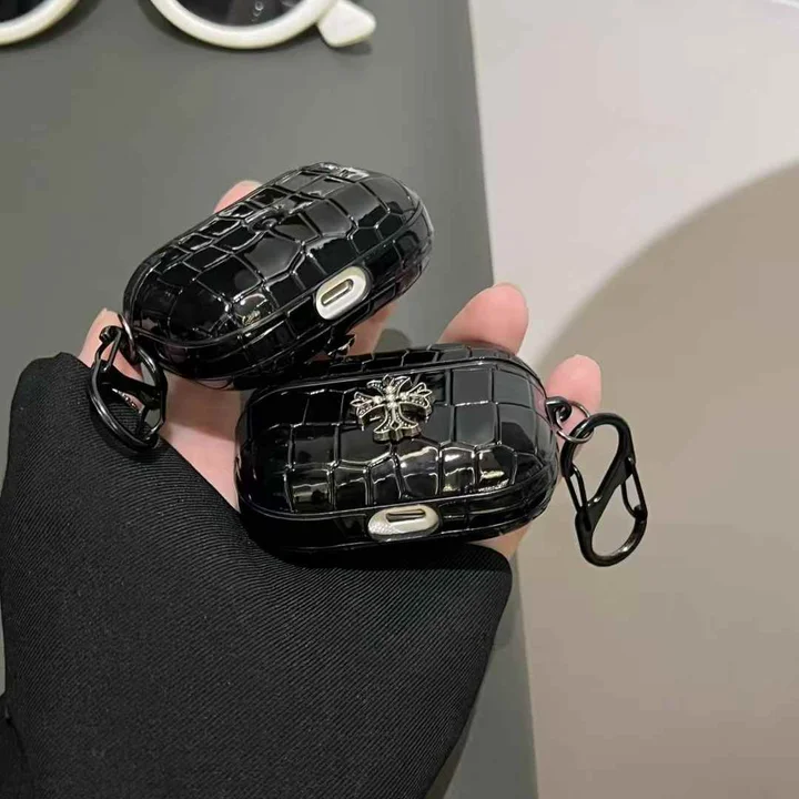 ブランド 収納ケース アイホンiphone17promax chrome hearts クロームハーツ 