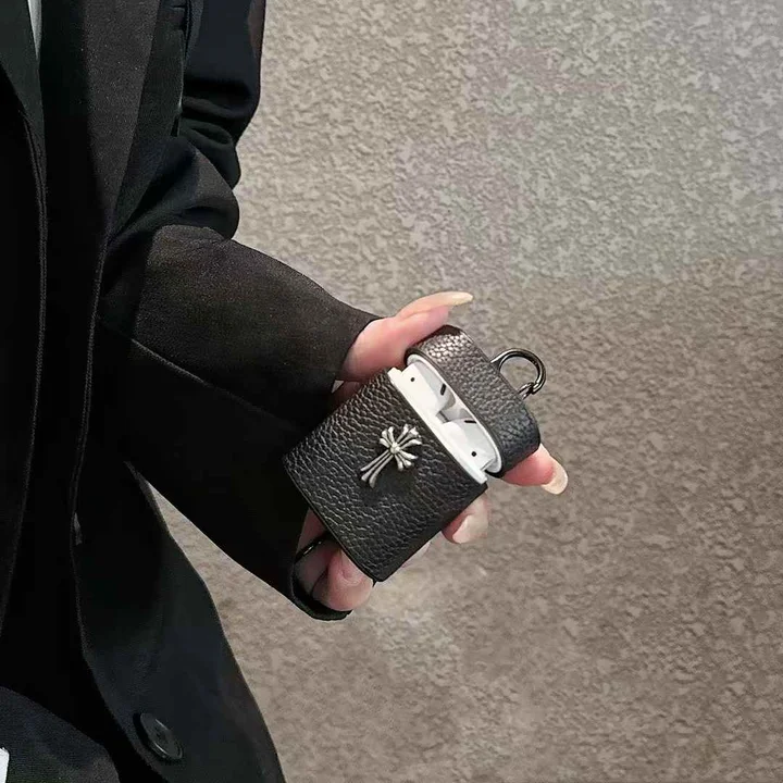 ブランド カバー アイフォン17 クロームハーツ 