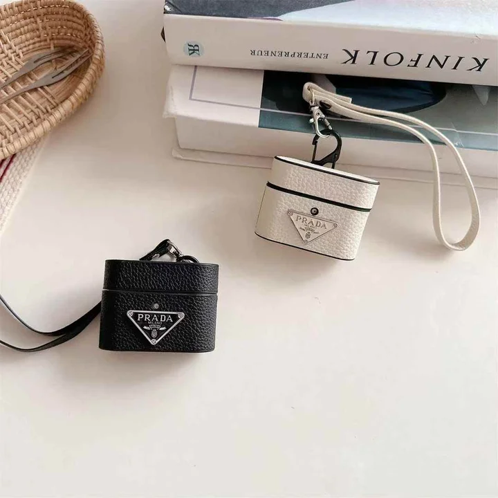 iphone17pro カバー prada 