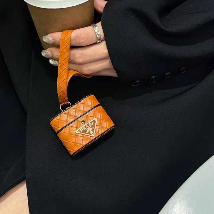 prada プラダ iphoneiphone17 カバー 