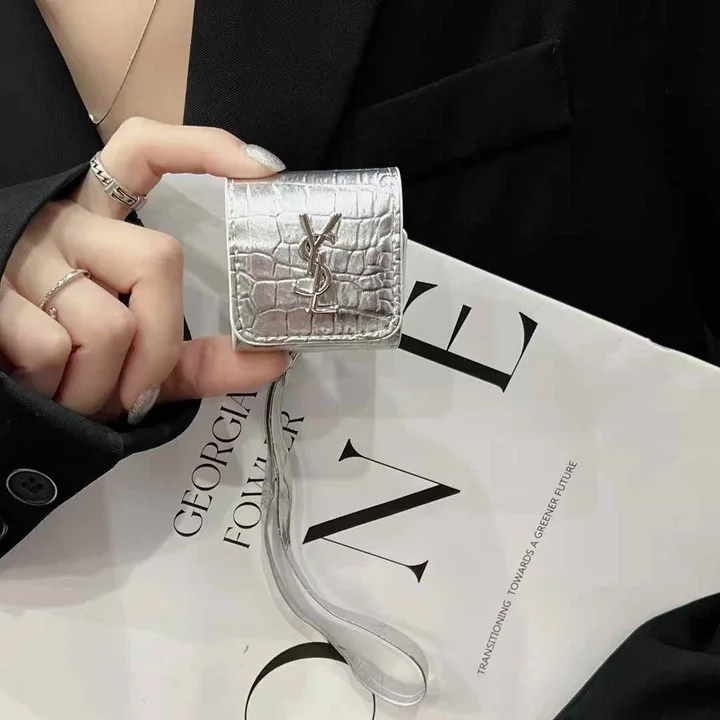 イヴサンローラン風 アイホン17プラス 