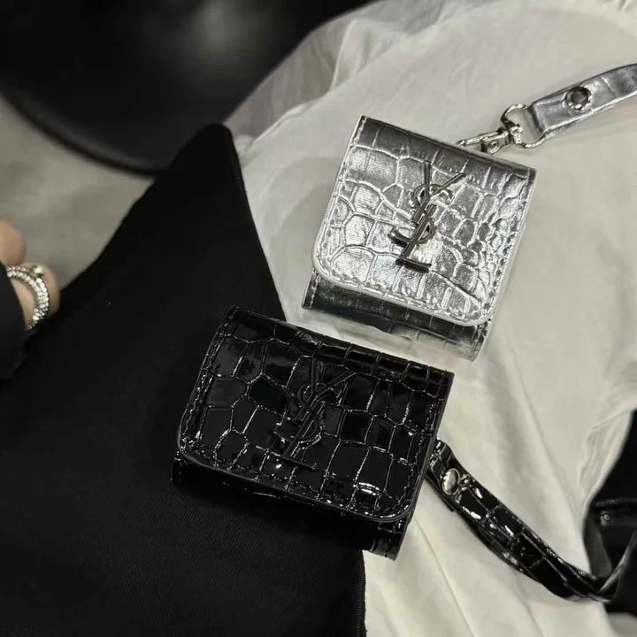 ハイブランド アイフォーン17プロ カバー 