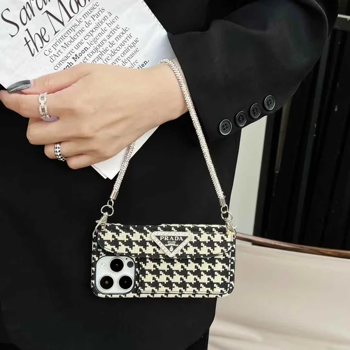 prada プラダ ケース アイフォン17プラス 