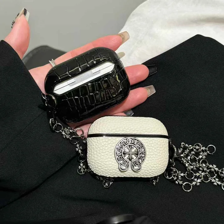 ブランド 収納ケース アイフォーン17pro chrome hearts 