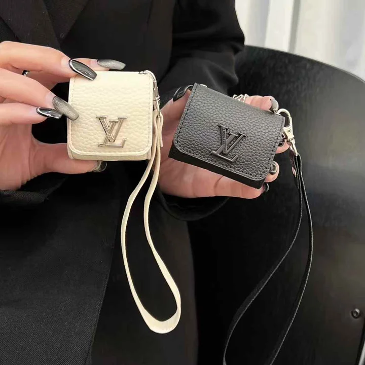 ブランド iphone17プラス カバー 