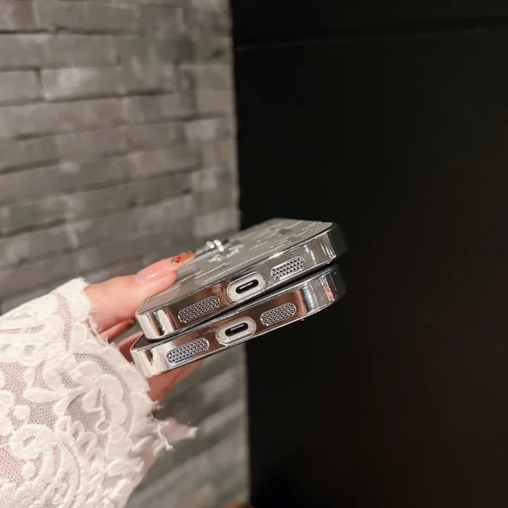 ハイブランド ケース アイホン13プロmax chrome hearts クロームハーツ 
