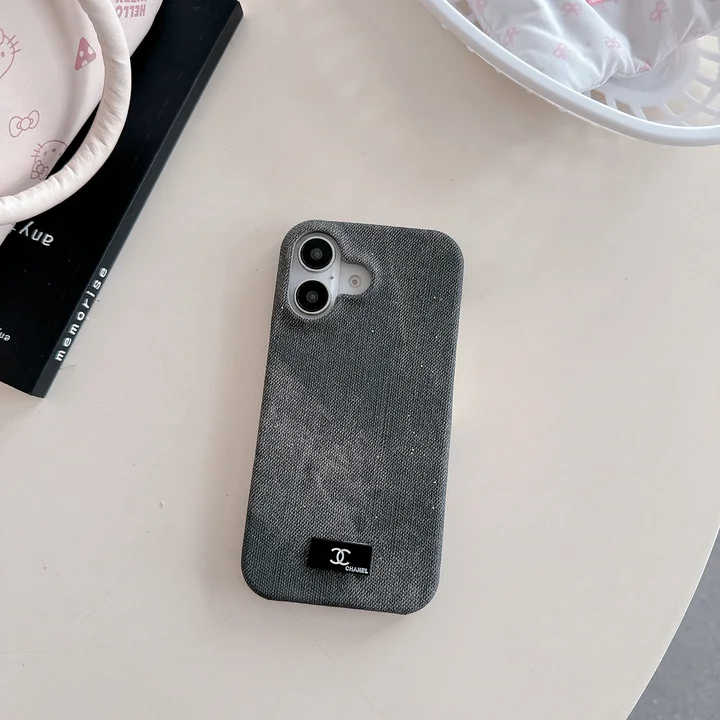 ブランド アイフォーン15 スマホケース 