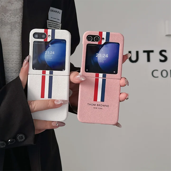トムブラウン thom browne  アイフォーン17 スマホケース 
