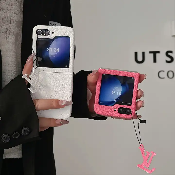 lv カバー アイフォーン17プラス 