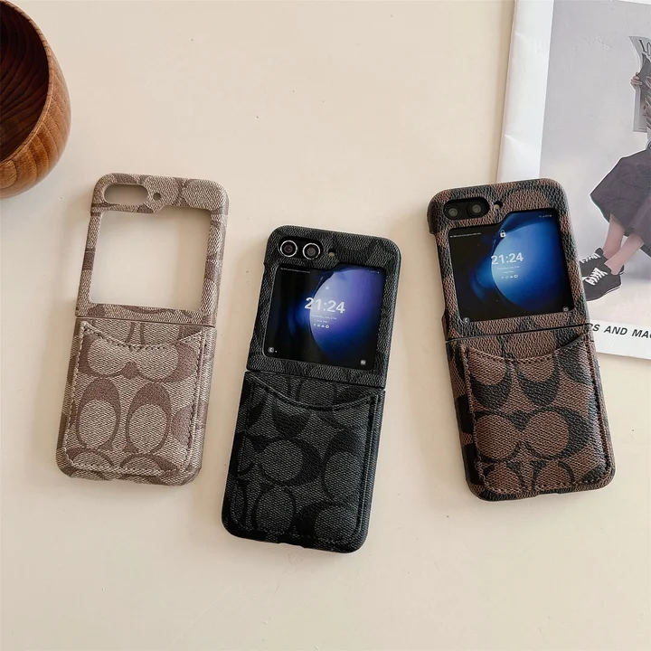 アイフォーン17プラス ケース coach風 