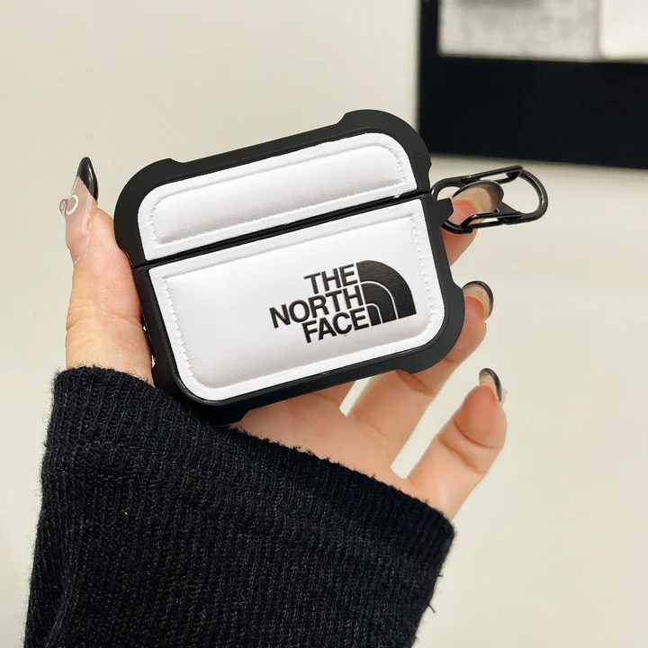 ブランド カバー iphone17plus 