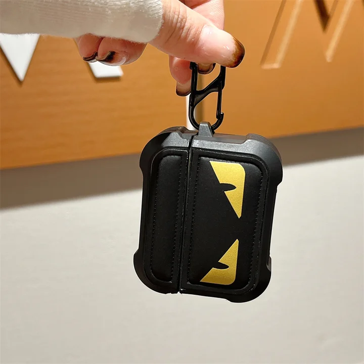 fendi風 iphone17plus 収納ケース