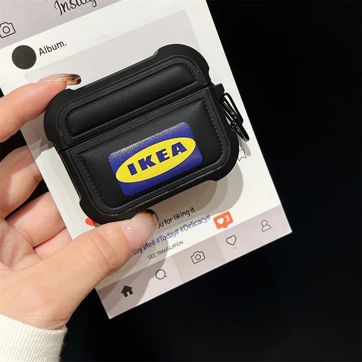 ブランド フェンディ fendi アイフォーンiphone17プロmax 収納ケース